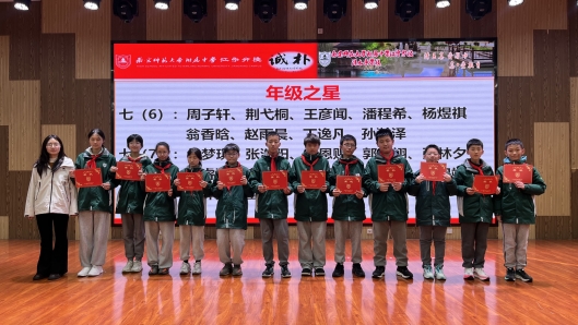 47797AA5630CEABAE7B9F65D4BA5BE1A