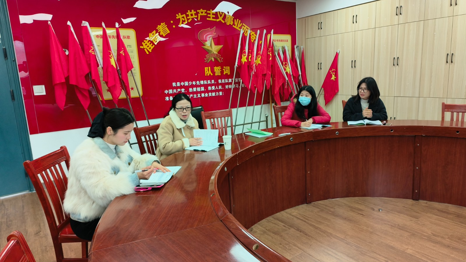接受分校督导.jpg